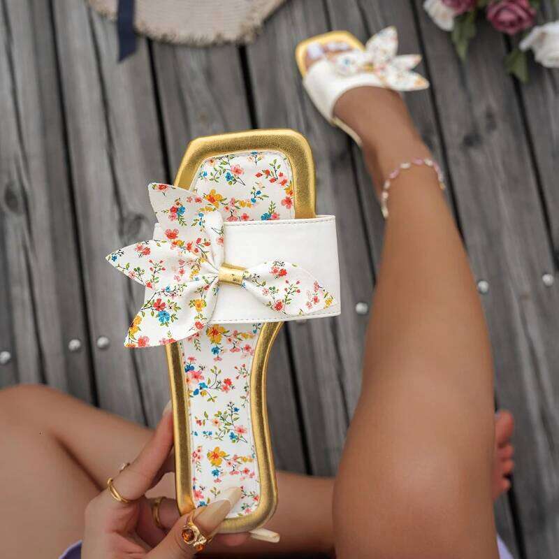 2026 new women's fashionable bow design casual hot selling small floral fresh trendy flat sandals