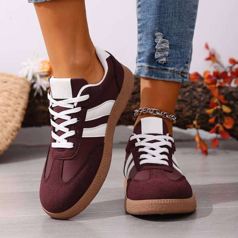 Spring 2025 new retro round toe comfortable casual with soft sole anti slip breathable and lightweight sports shoes