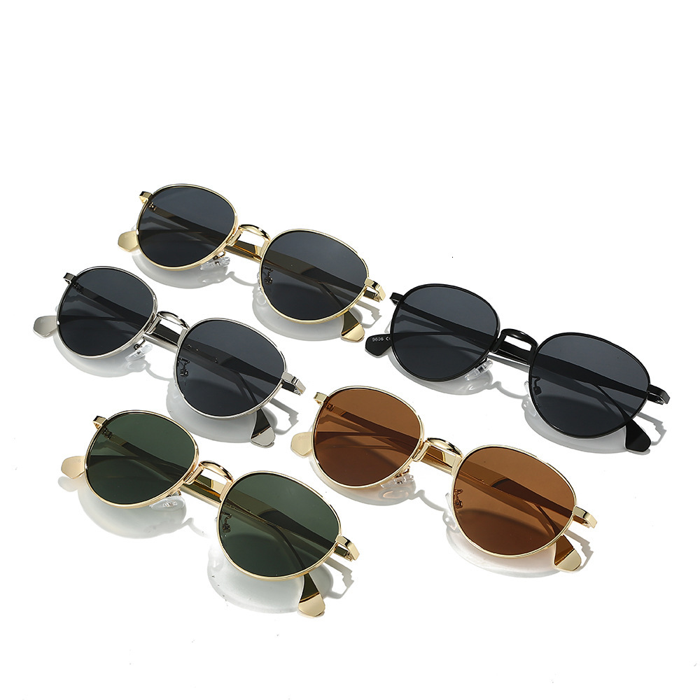 New Japanese-style oval small-frame sunglasses with a high-end feel, UV protection, metal retro trendy glasses for outdoor photography