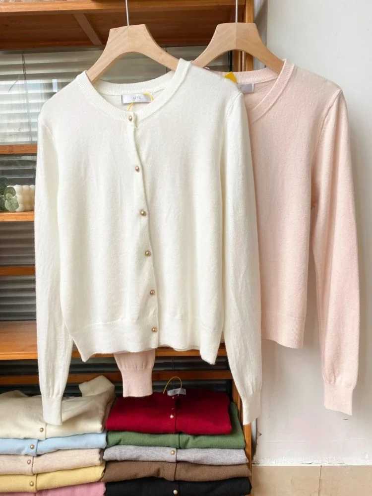 Korean Fashion Button Up Cardigans 2026 Autumn Winter Casual Warm O-neck Long Sleeve Single Breasted Slim Knitwears Sweater M260306