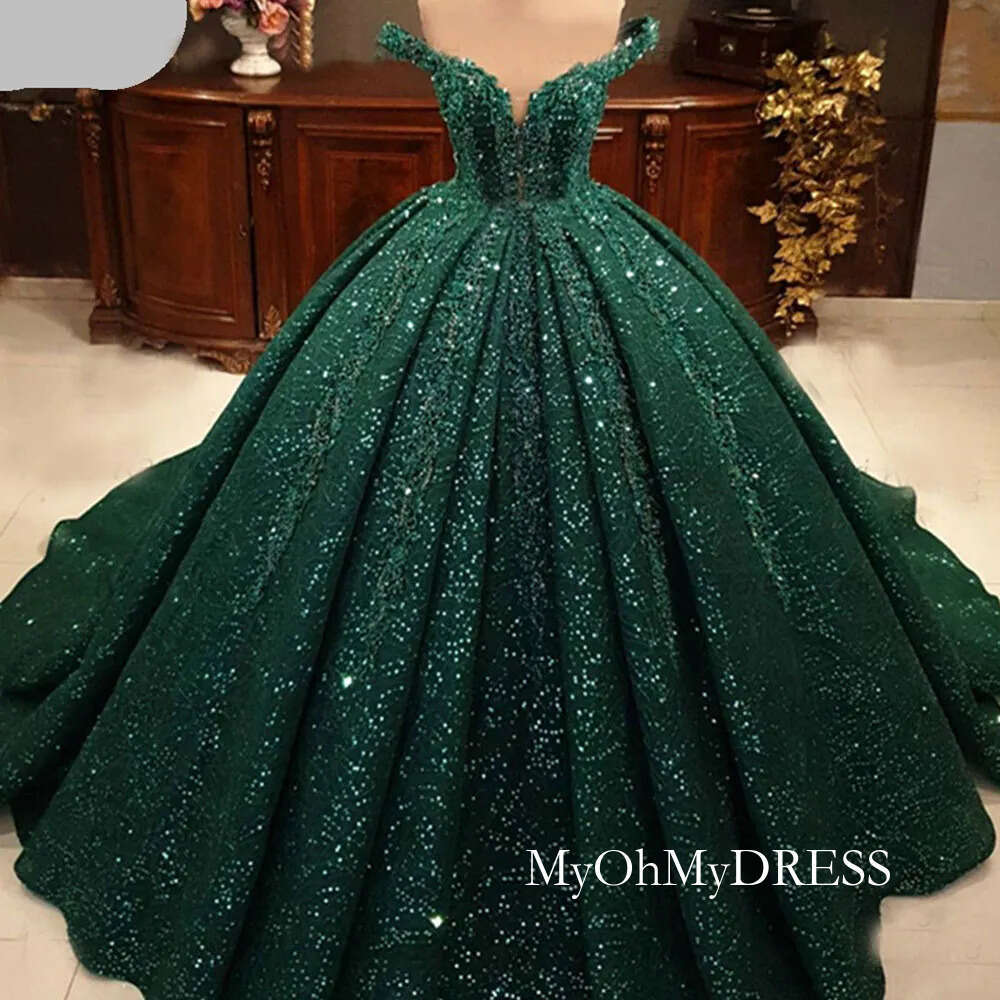 Arabic Muslim Green Sequins Beading Evening Dress V Neck Off Shoulder Lace Evening Party Gowns Sweep Train Robes De Soiree D0306