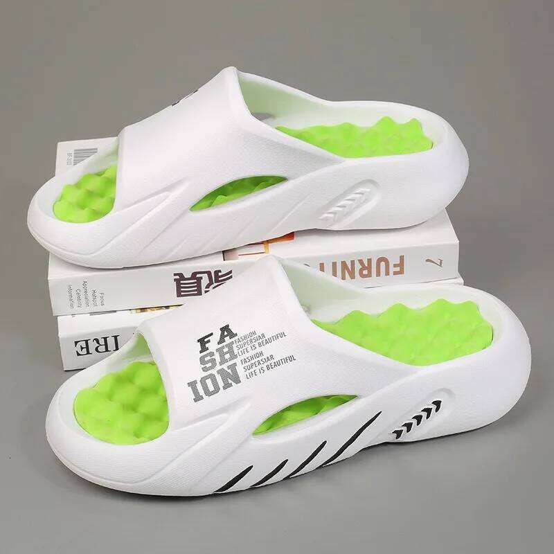 New Summer Man Massage 2025 Indoor Outdoor Beach Soft Bottom Casual Slippers Male Flip Flops Mens Sandals