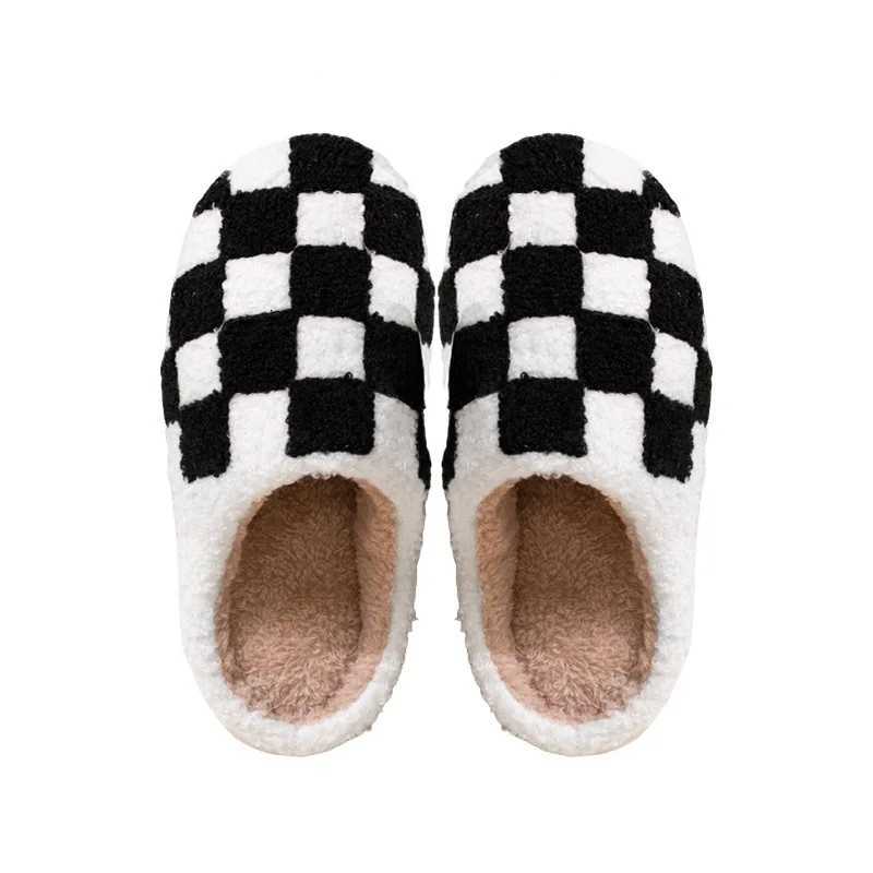 New Fuzzy Slippers Fashion Checker Indoor Embroidery Houseshoes Cozy Woman /Men Winter Fluffy House Retro Checkered Print Shoes S260305