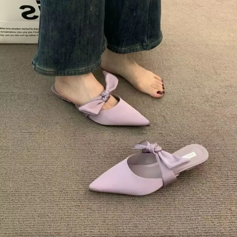 Satin Bowknot Pointed Toe Half Slippers Women Summer French Elegan Mules Slip on Low Heel Closed Toe Slippers Zapatos De Mujer 260303