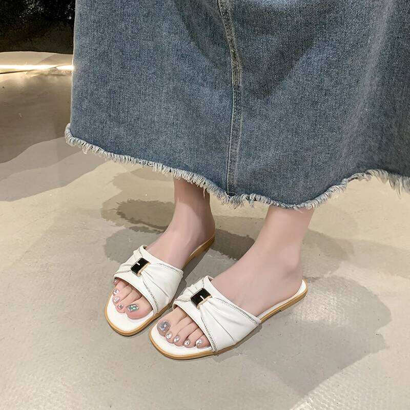 2025 Summer New Women's Fashion Simple Casual Outdoor Comfort Anti-Slip Flat Sandals