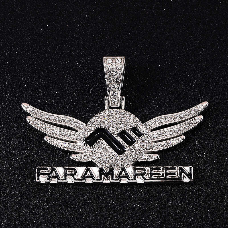 Diamond-encrusted wings, exaggerated necklace with letter pendant, high-quality electroplated Cuban color-retaining, light luxury collarbone chain, wh
