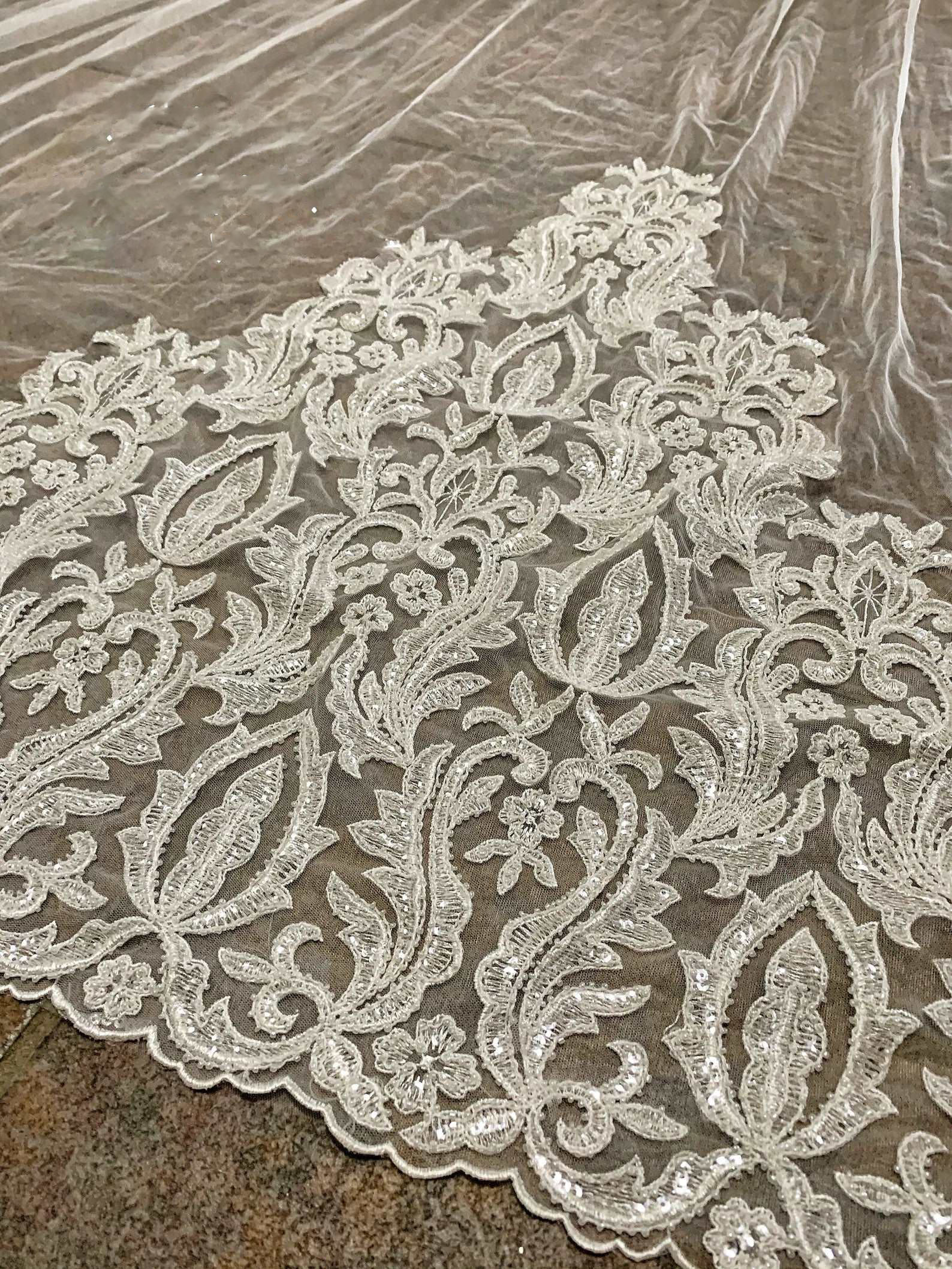 Sequined Lace Cathedral Wedding Veil White Ivory Bridal Veils Tulle 1 Tier With Comb Bride Accessories Custom Made