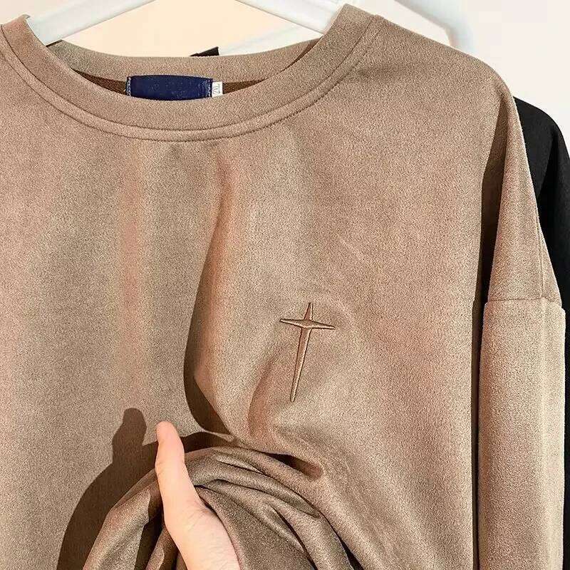 Retro Embroidered Suede Short Sleeve Loose Fit Hip Hop Style Men's T-Shirt Casual Crew Neck Top For Summer In Mainland China