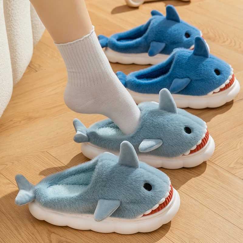 Casual Fluffy Slippers Women Home Flats Cute Cartoon Designer Shoes Girls Fashion Winter Platform Slipper House Warm Footwear S260305