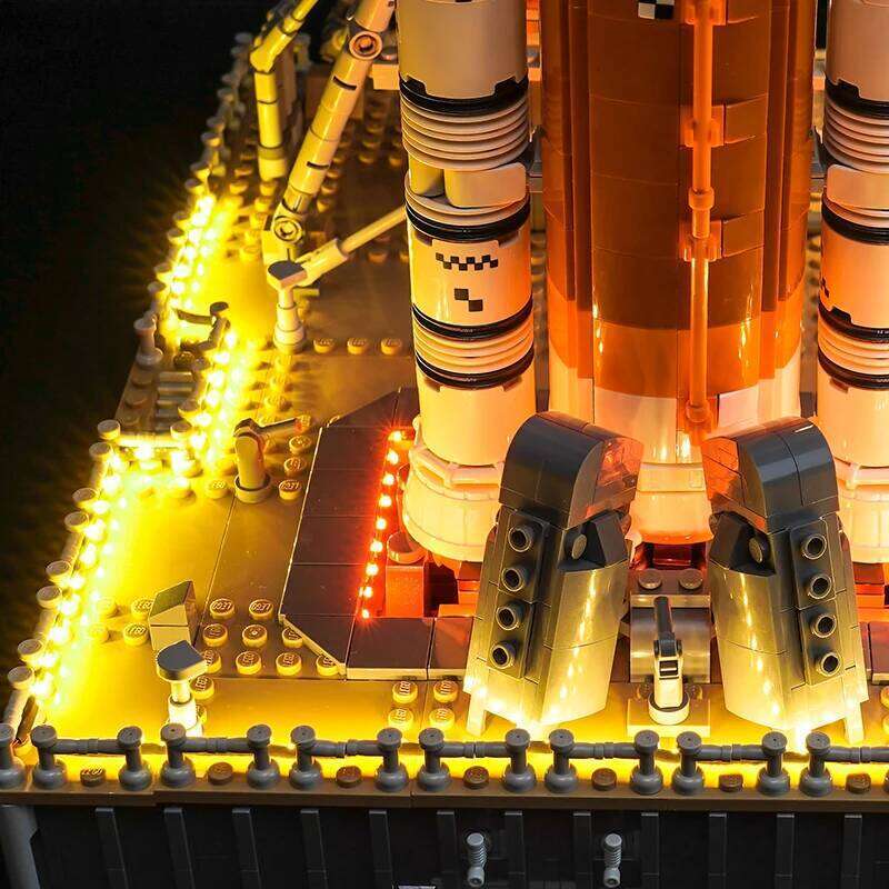 The Vonado LED 10341 set is suitable for Artemis Space Launch System building blocks including lighting accessories only Z260306