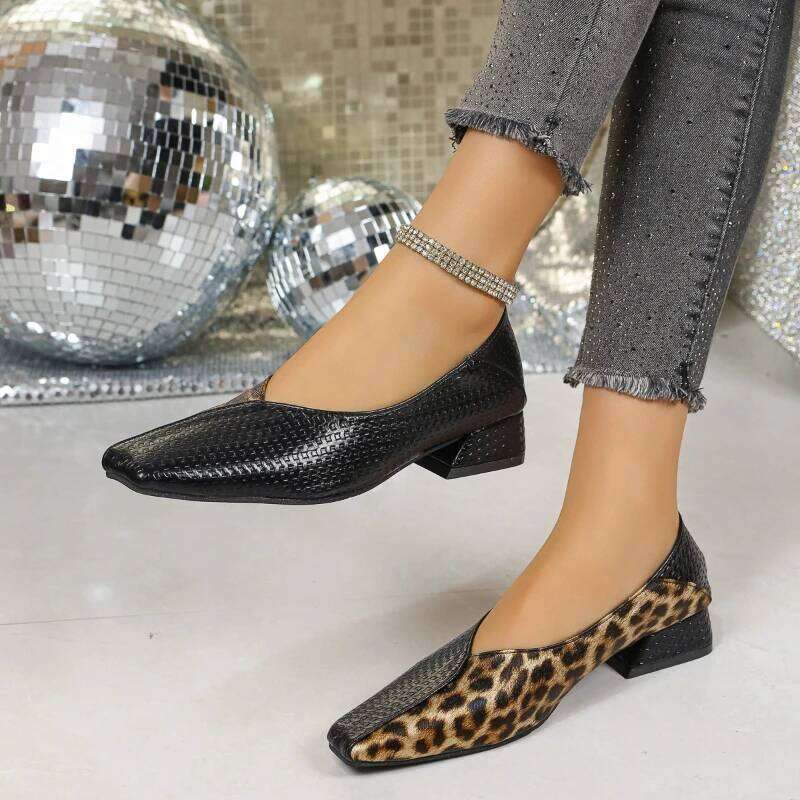 2026 Spring New Women's Square Toe Flats Leopard Print Design Fashion Casual Comfort Sneakers