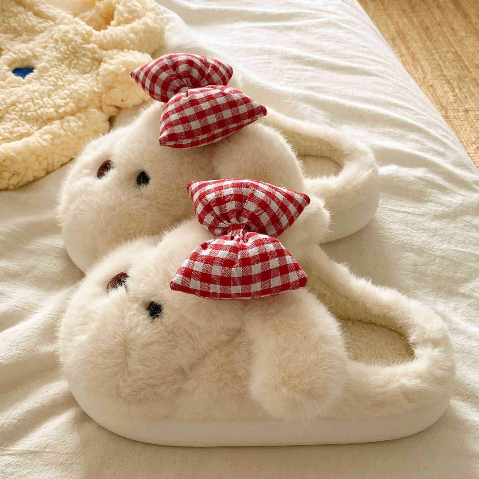 2025 Fall/Winter New Indoor Non-Slip Wear-Resistant Versatile Cotton Slippers Cute Girly Furry Home Cotton Slippers S260305