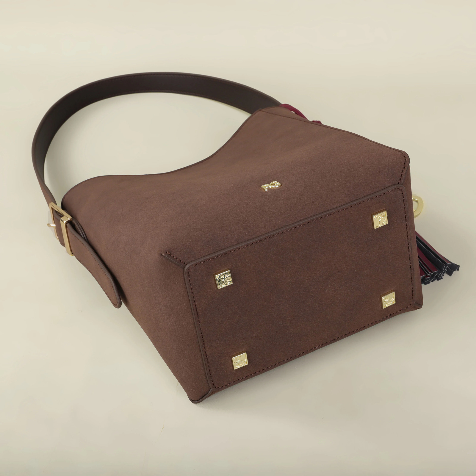PG Lightweight 2026 Niche Shoulder Latest Fashion n Crossbody Bag Highend Minimalist Elegant Womens 260227