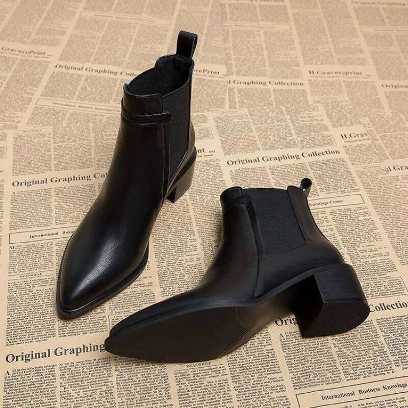 2025 New Women's Chelsea for Autumn/Winter - Pointed Toe Ankle Boots, Leather Mid-Heel Pumps, French Retro Short Boots