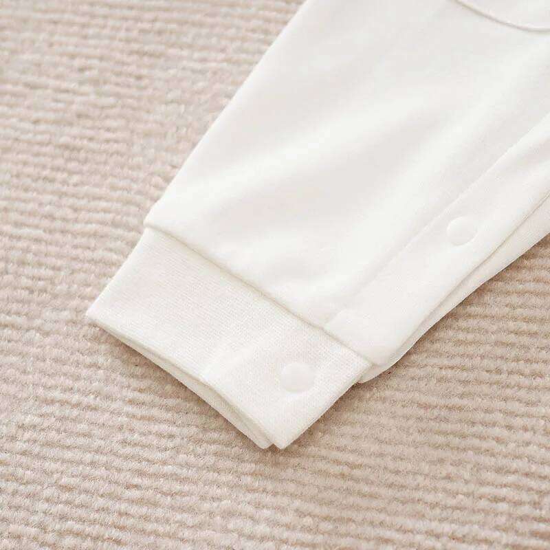 Newborn Baby Boy Long sleeves clothing 0-18 Months one-piece White cotton fashion for Astronaut Print Infant Casual Jumpsuit Z260306