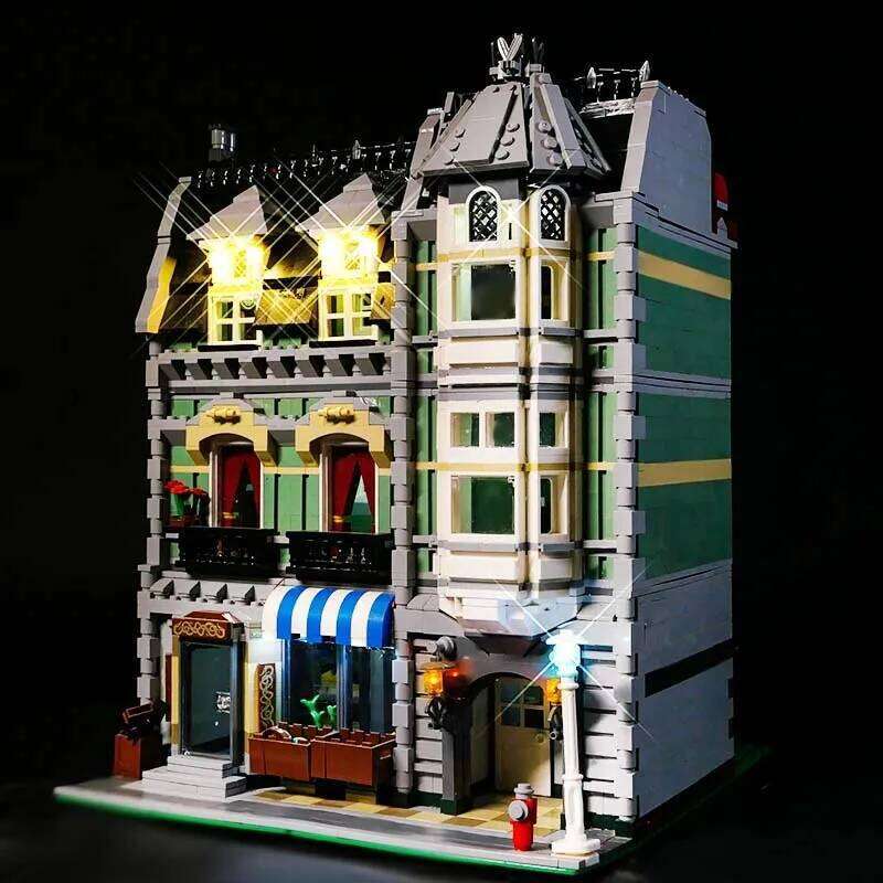 2352 PCS Green Grocer Compatible10185 15008 Building Blocks Bricks Birthday Girls Toys Z260306