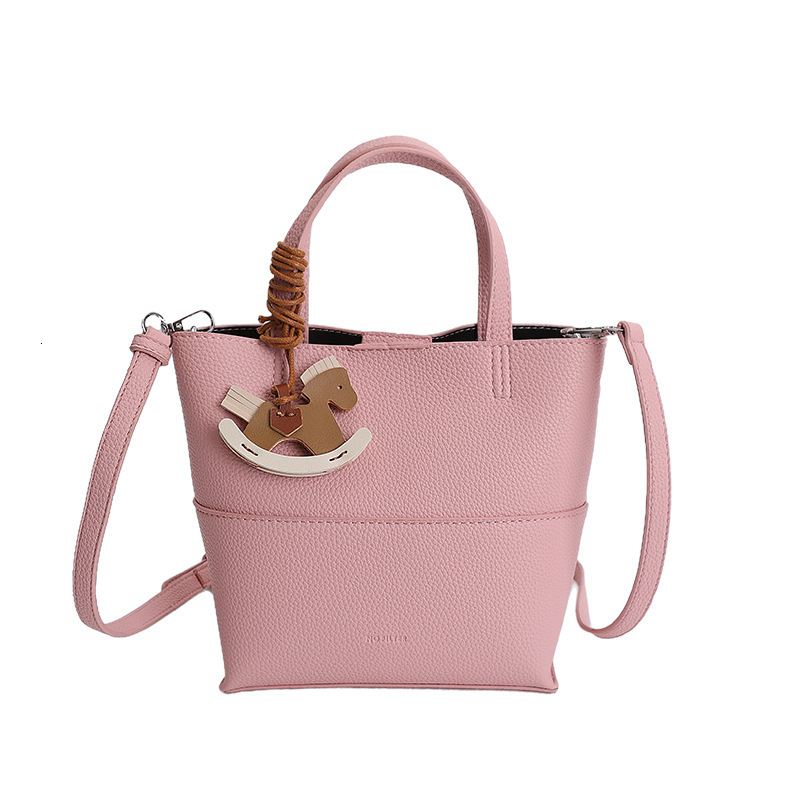 Fashion Retro Women's Small Shoulder Bag Spring New Style Simple Fashion Crossbody Bag Handbag Bucket Bag Small Handbag Designer Bag
