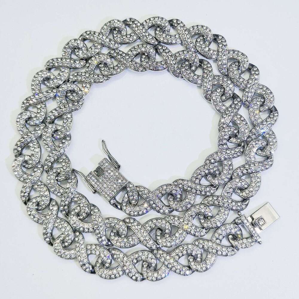 Cross-border European and American 8-shaped with full diamond accents, high-quality alloy necklace, men's hip-hop cool Cuban chain manufacturer