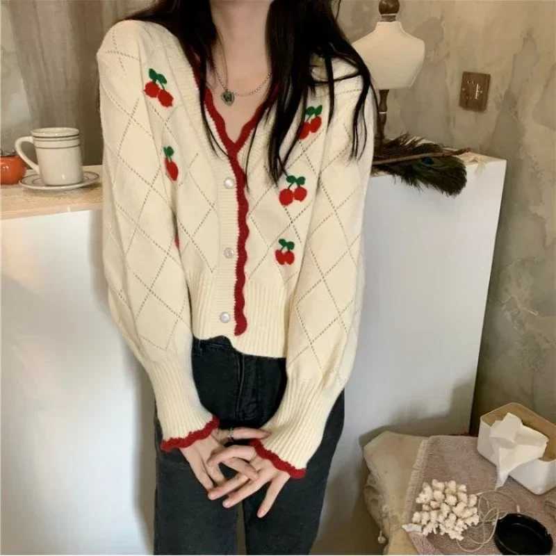 New Autumn V-neck Long Sleeve Knitting Sweater Women Casual Loose Button Floral All-match Tops Sweet Cherry Cardigan Crop Top M260306