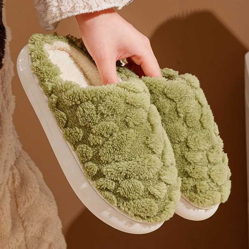 Soft Cushion Slippers for Women Autumn and Winter 2025 New Indoor Home Fleece-Lined Warm Thick-Soled Slippers for Men S260305