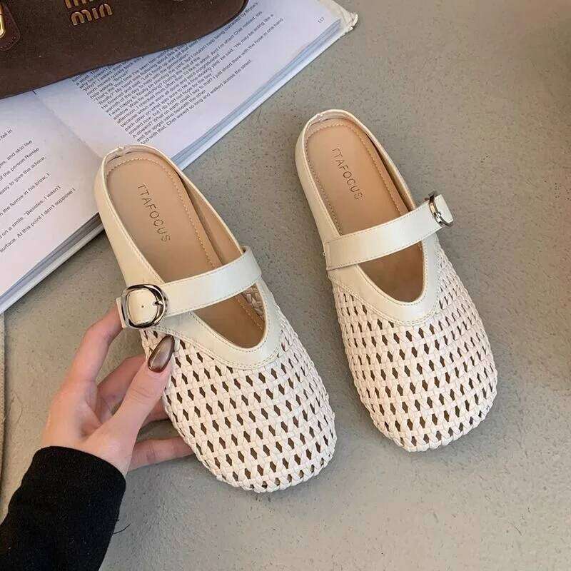 2025 New Baotou Half Slippers Mesh Hollow Breathable Comfortable Soft Bottom Women's Casual Sandals Woven Flat Shoes