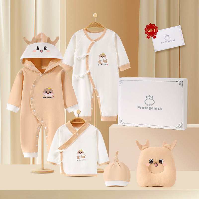 pure color A large quantity of 100% cotton baby clothes, in various colors. Enclosed in gift boxes, they can be given as gifts.