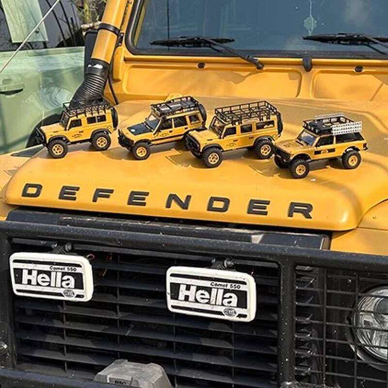 FMS 1:24 FCX24M Camel Trophy Series RC Remote Control Off-Road Four-Wheel Electric Vehicle Model Toy Climbing Car RTR C260305