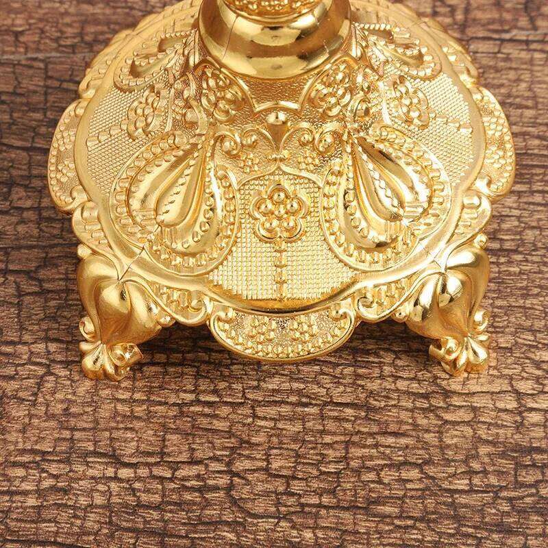 Metal Holders Luxurious Gold Silver Candlestick Party Tabletop Candle Stand Wedding Delicate Candelabra Home Decoration XJ260305