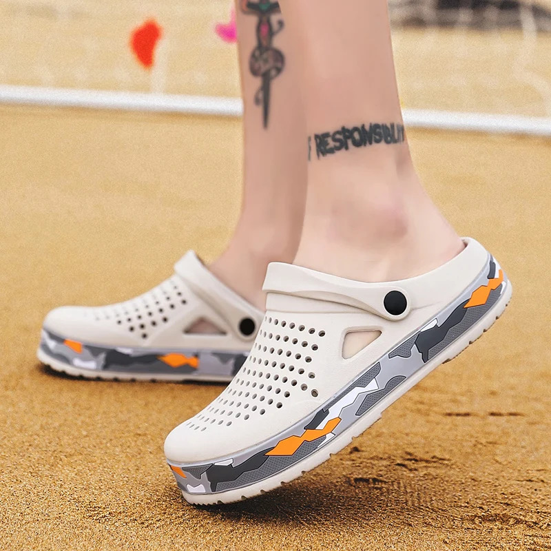 Mens summer casual hole shoes non slip lightweight breathable Two wearing mens sandals fashion comfort beach shoes slippers 260304