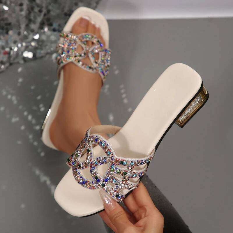 2026 Summer New Women's Fashion Hollow Design Outdoor Minimalist Open toed High Heel Sandals