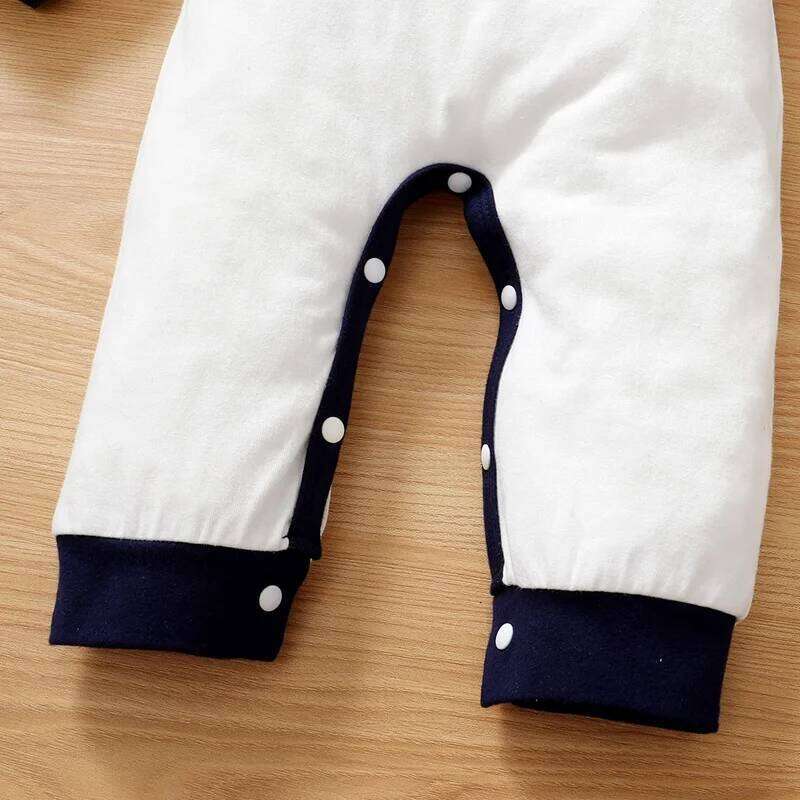 Letter Printed Small gentleman Long sleeved Jumpsuit for Newborns Baby Boy 0-18 Months in Spring and Autumn Z260306