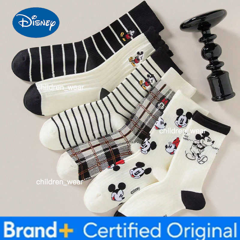 Disney 5 Pairs of Mixed Color Outfit New Cartoon Anime Pattern Womens Socks Soft Comfortable Exquisite College Style Womens Socks H260306