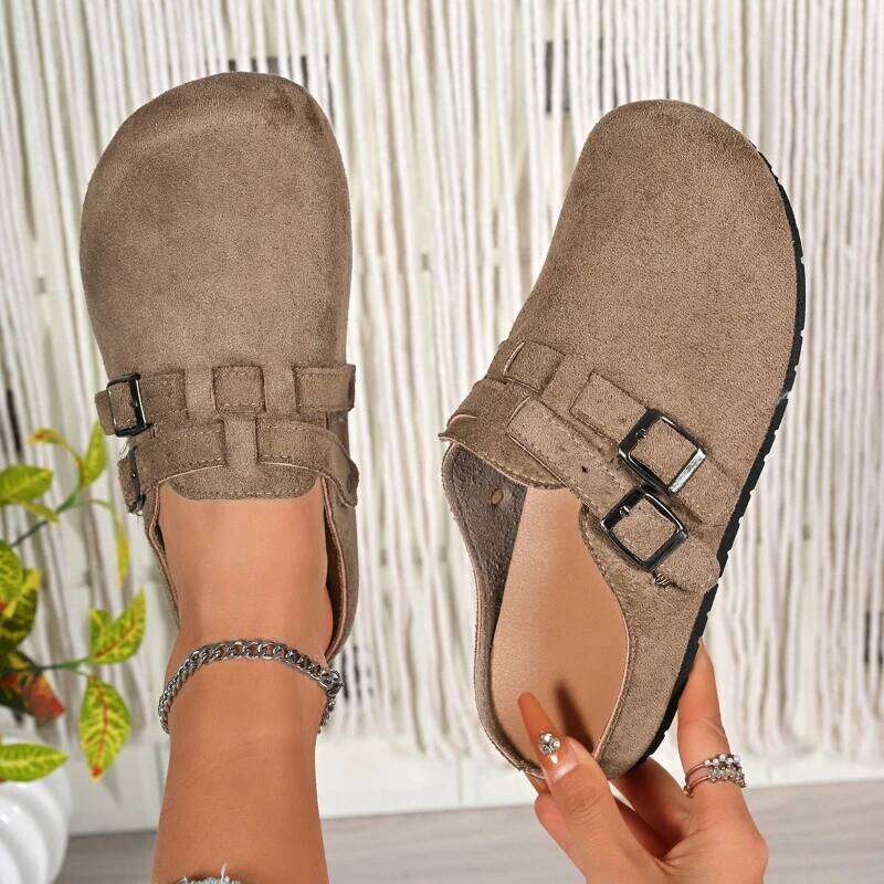 2026 New Women's Classic Retro Anti slip Outdoor Baotou Casual with Double Buckle Fashion Design Flat Shoes