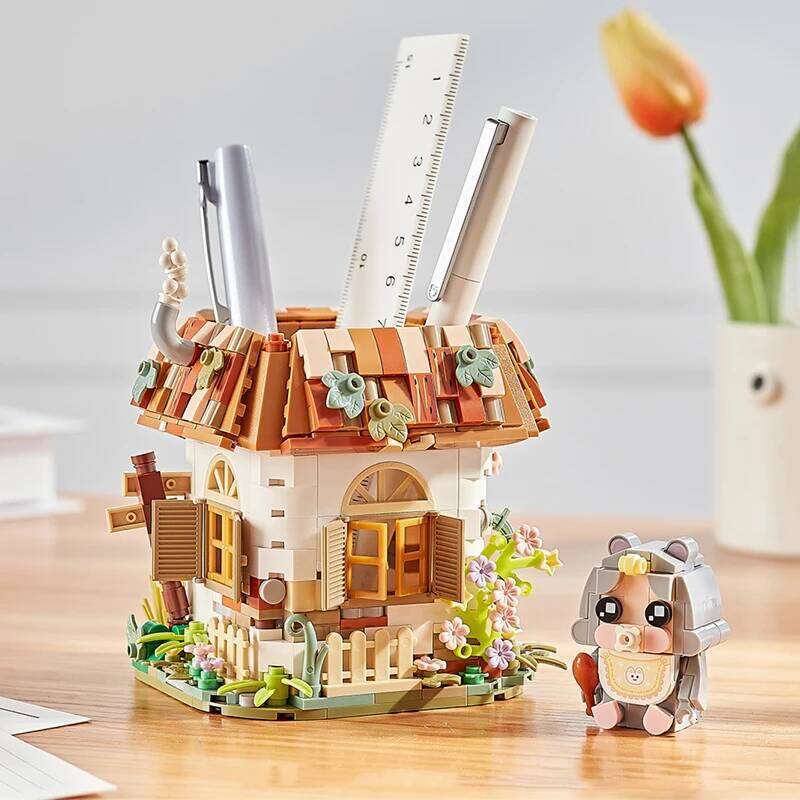 Creative Pen Holder Model Building Block DIY Tree Trunk House Assembled Ornaments Toys Gifts for Adults and Children Z260306