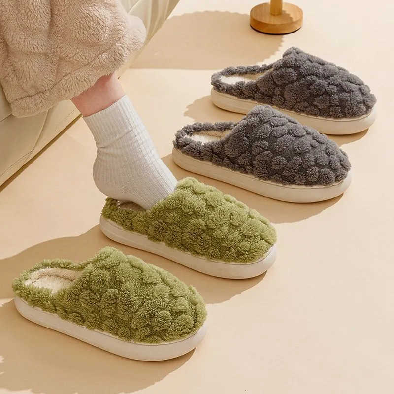 2025 New Style Stepping Comfort Cotton Slippers for Women and Men Non-Slip Warm Indoor Plush Cotton Slippers for Winter S260305