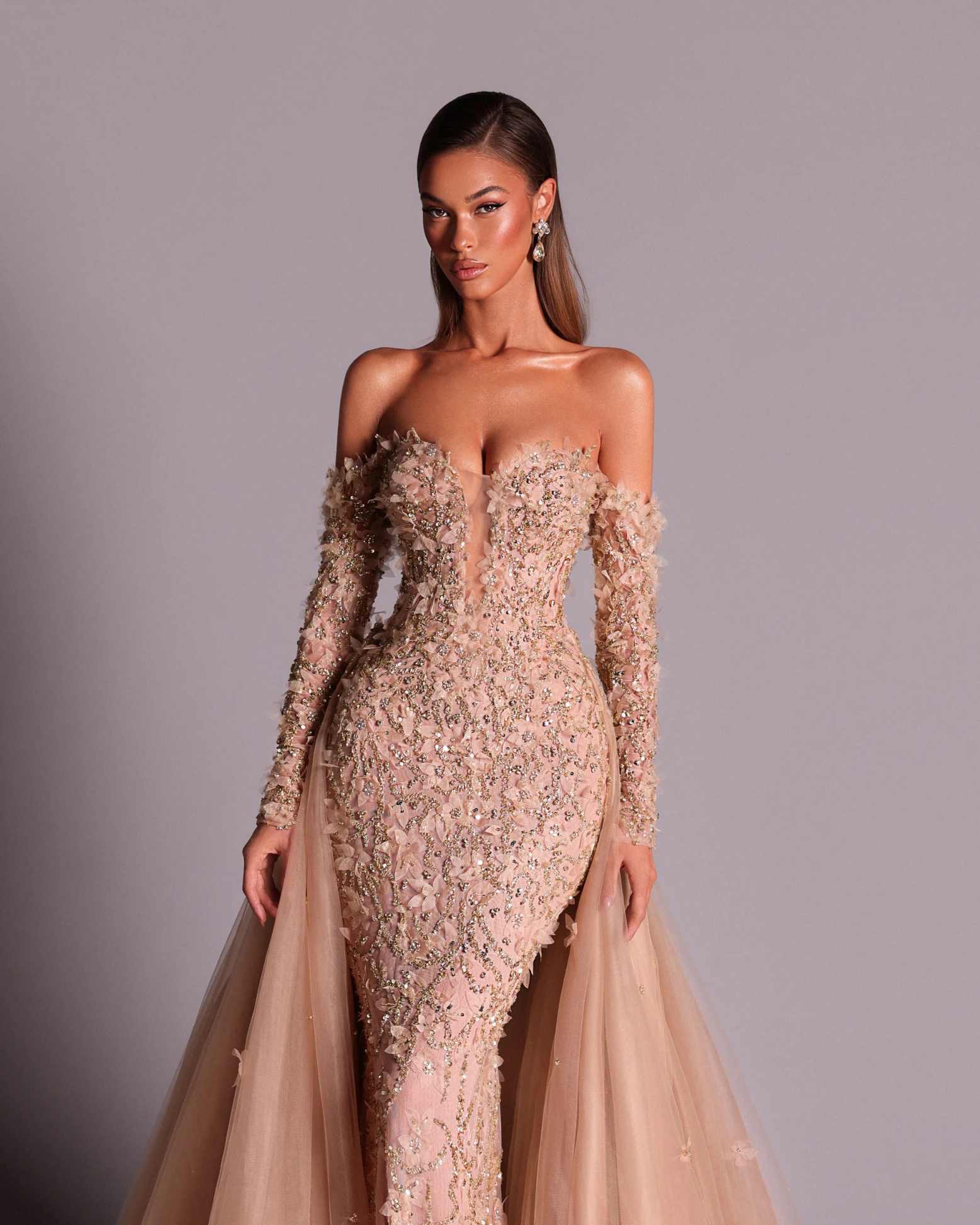 Fashion Sweetheart Lace Prom Dresses Elegant Long Sleeve Sequins Evening Dress Floor Length Party Gown Customized
