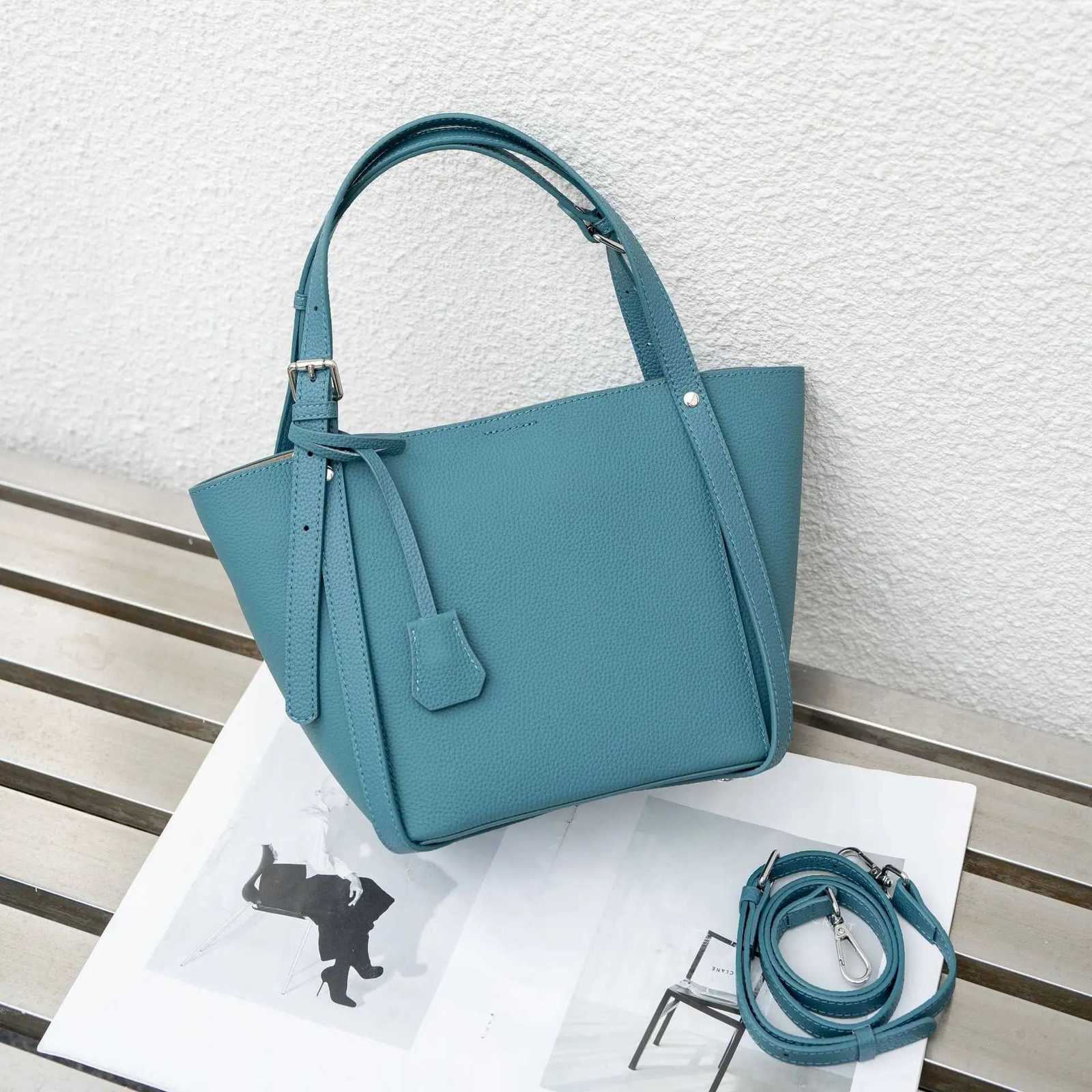 Stylish Peacook Blue Kakhi Color Full Grain Cow Leather Women Bucket Handbag Quality Female Shoulder Bag H260306