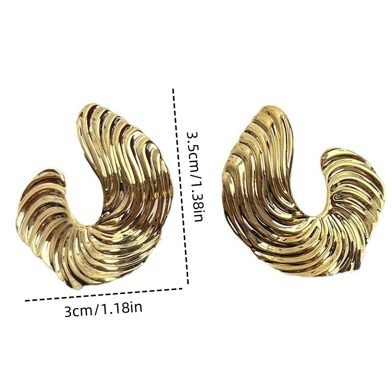 Unique Elegant Design Floral Ear Jewelry - Simple Yet Luxe Metallic Accessories