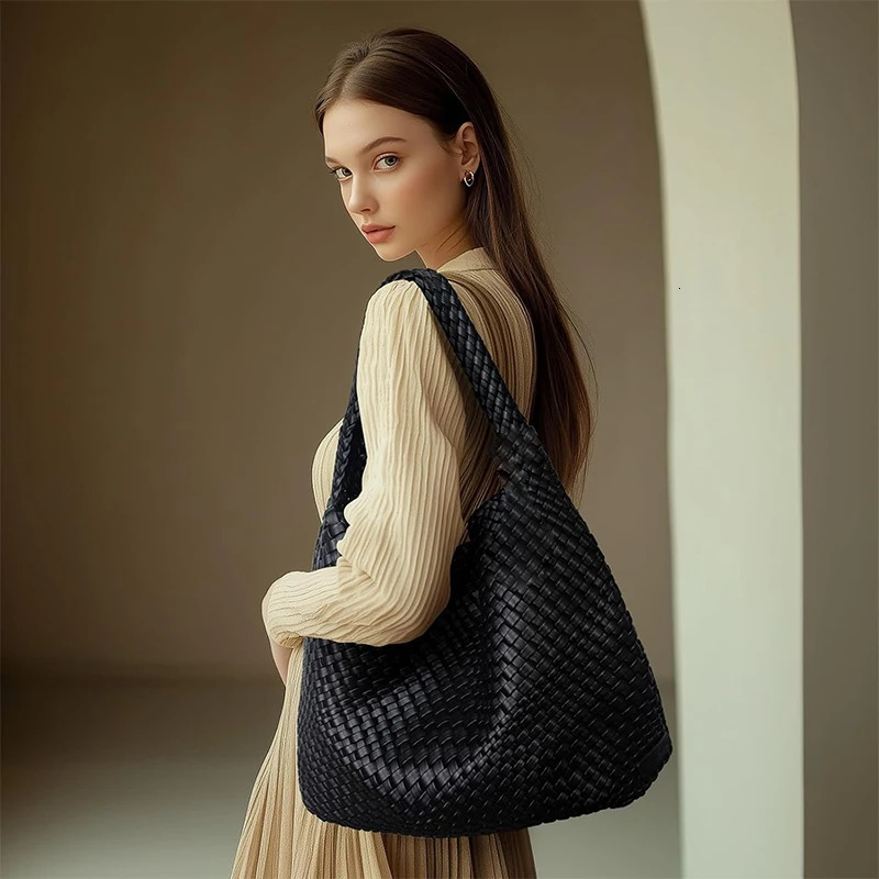 Woven Tote Bag for Women Large Woven Handbag Soft Leather Shoulder Bag Work Shopper Summer Beach Travel Tote Bag with Purse 260303