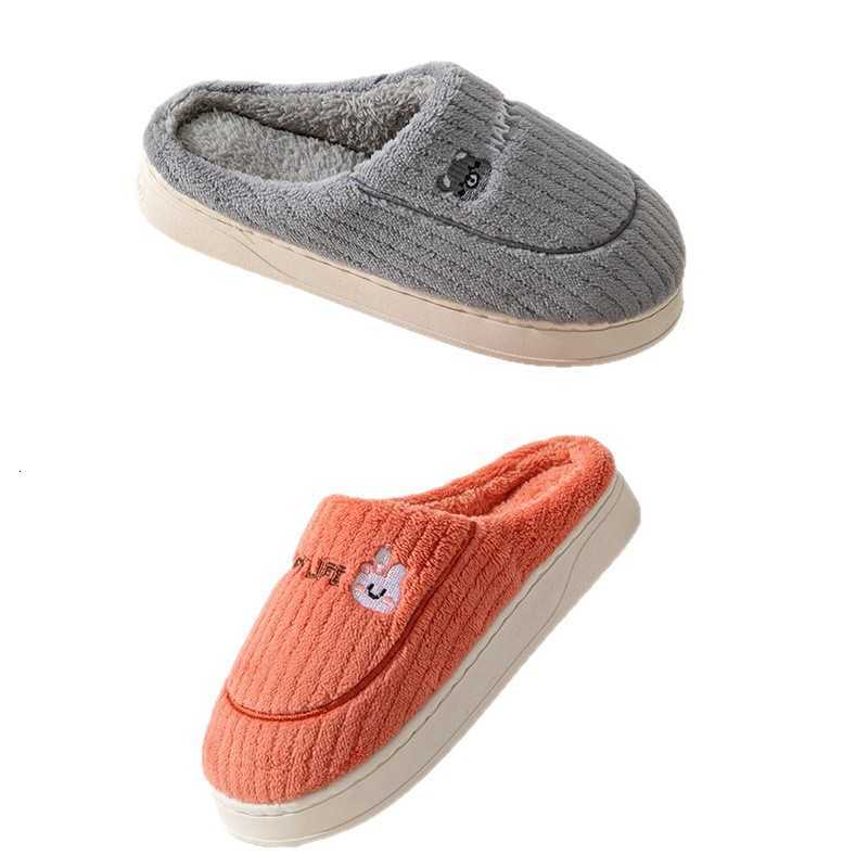 25 Winter Cotton Slippers for Women Indoor Warm Plush Thickened Couples Lightweight Outdoor Cotton Shoes Maternity Shoes S260305