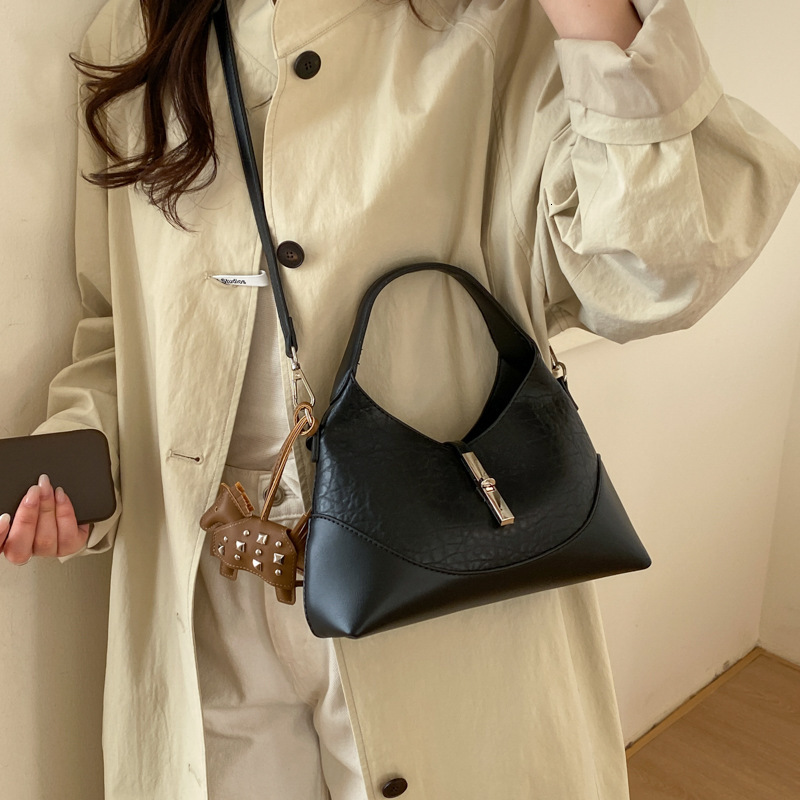 Fashionable and exquisite niche design women's bag new dumpling bag can be used as a handbag shoulder bag crossbody bag designer bag