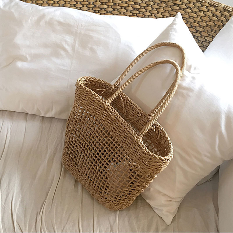 2026 New Straw Bag Rattan Bag Beach Summer Vacation Handheld Shoulder Hyuna Luxury Handbag Handwoven Women's Bag