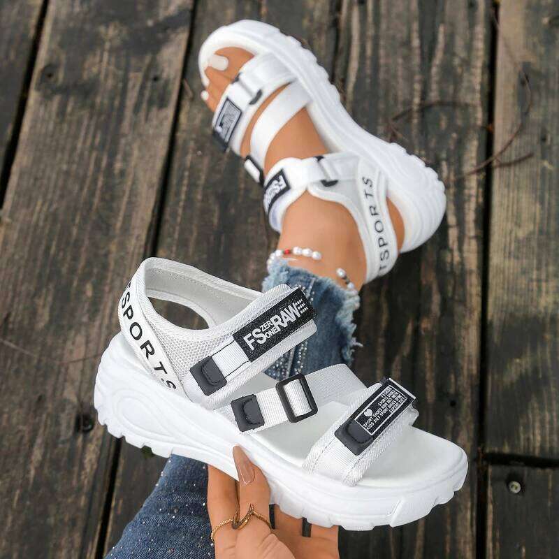 2026 Summer New Women's Fashion Design Thick Bottom Casual Fashionable Hot Selling Comfortable Plus Size Sandals