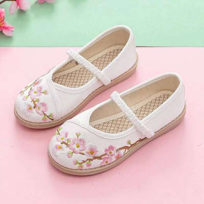 New Children's Ethnic Style Embroidered Canvas Rubber Sole Linen Insole Round Toe Slip-On Light Girls Vintage Hanfu Shoes 26H0306
