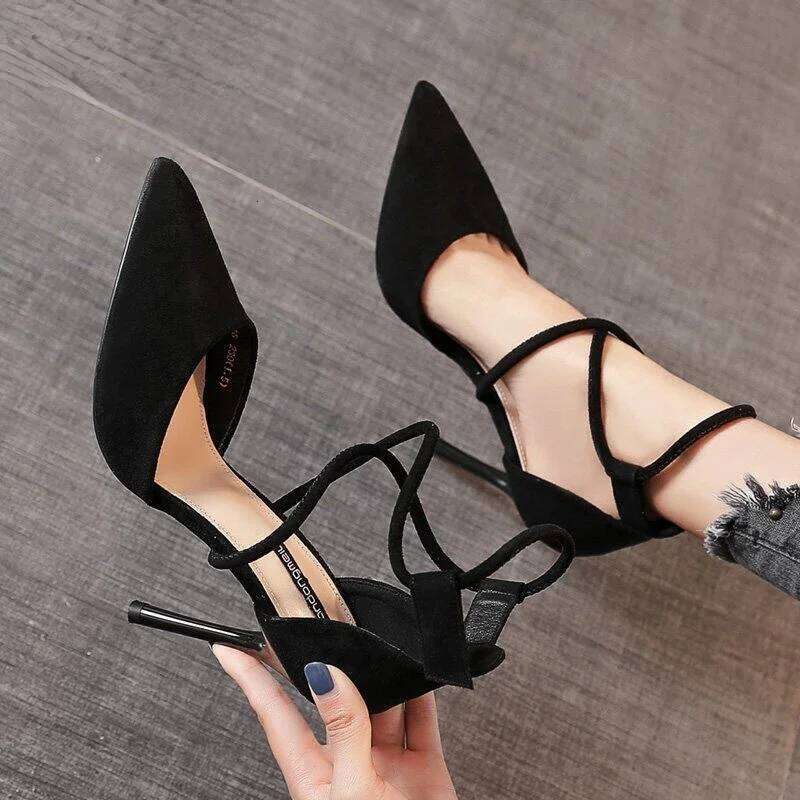 Four Seasons Women's Suede High Heels 9cm2023 New Pointed Stiletto Fashion Sexy Black Wedding Nude Bridal Shoes