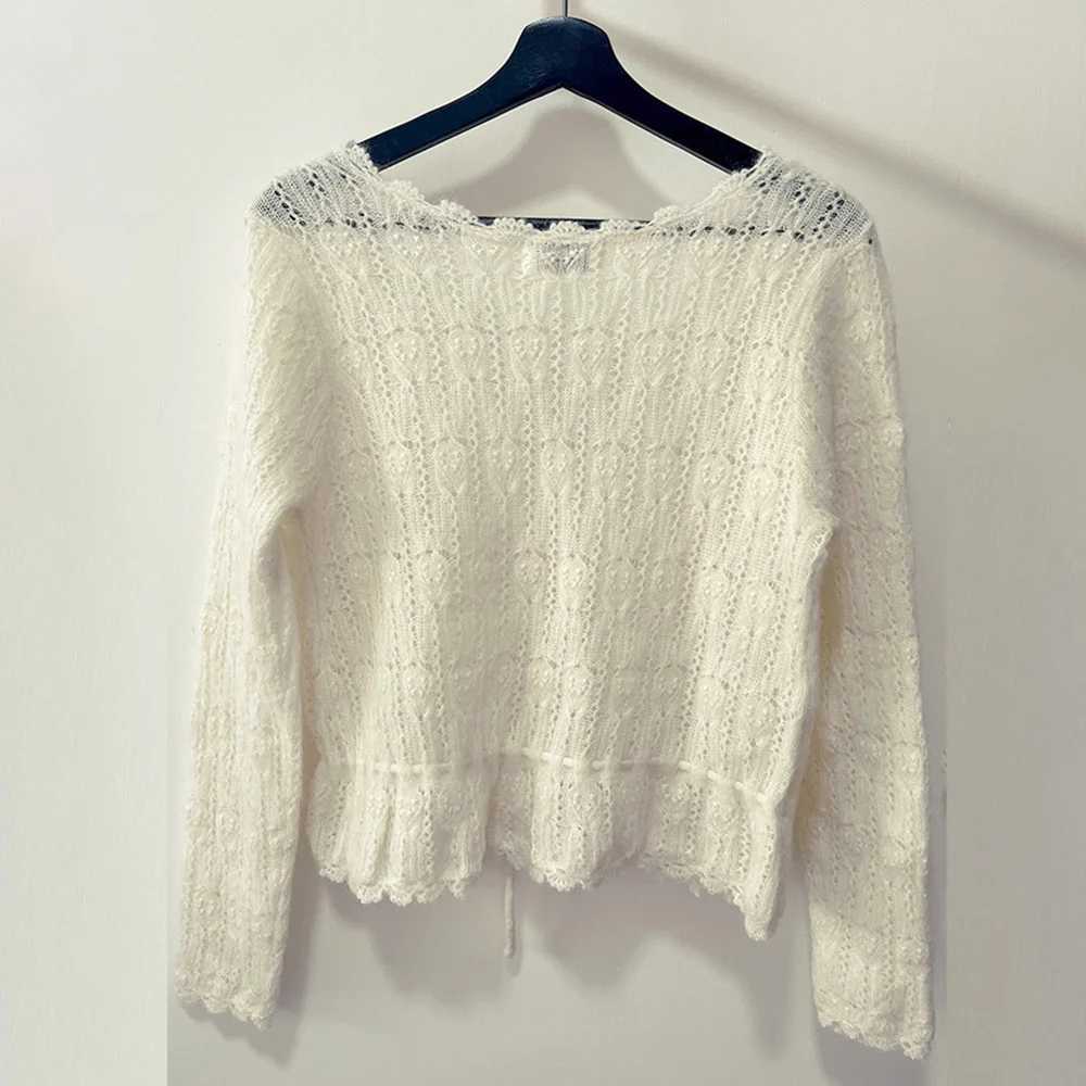 Rowan 5C862 White Jacquard Knit Cardigan Petal Edge V-Neck Long Sleeve Buttons Female Sweater Casual Lace-up Lady Top 2026 M260306