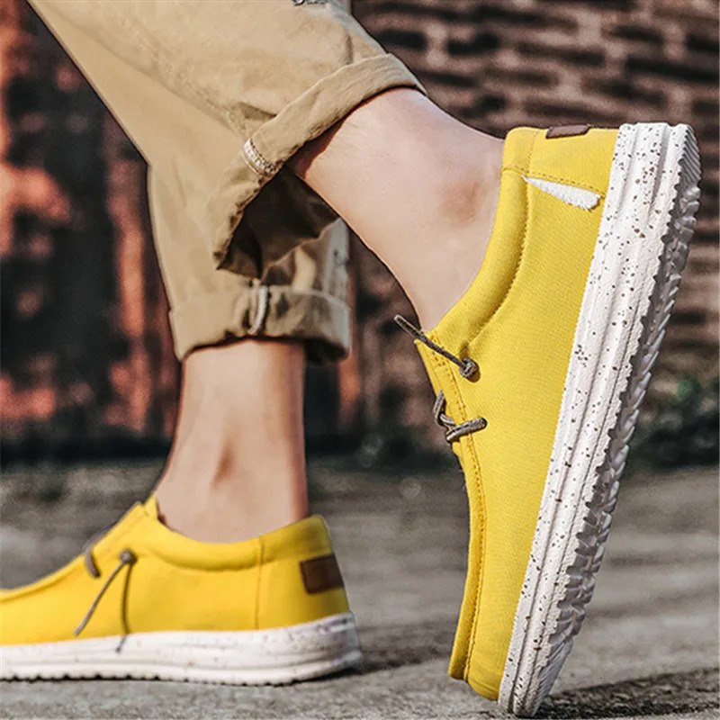 Plus Size 40-48 Mens Casual Shoes Flat Outdoor Mens Sneakers Lightweight Boat Shoes Driving Loafers Breathable Men Canvas Shoes 260305