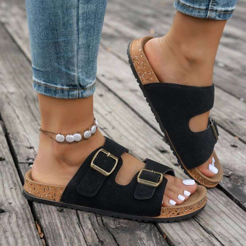 2026 New Summer Fashion Buckle Breathable Slippers Outdoor Casual Flip Flops Designer Women Shoes
