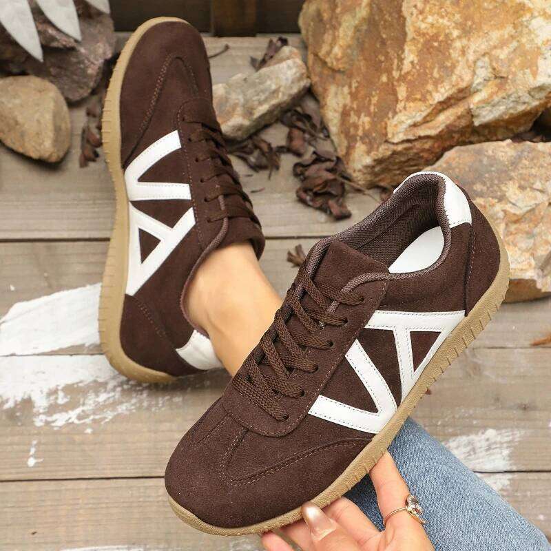 2025 New Spring and Autumn Lightweight Anti slip Sports Fashionable Retro Hot Selling Casual Shoes