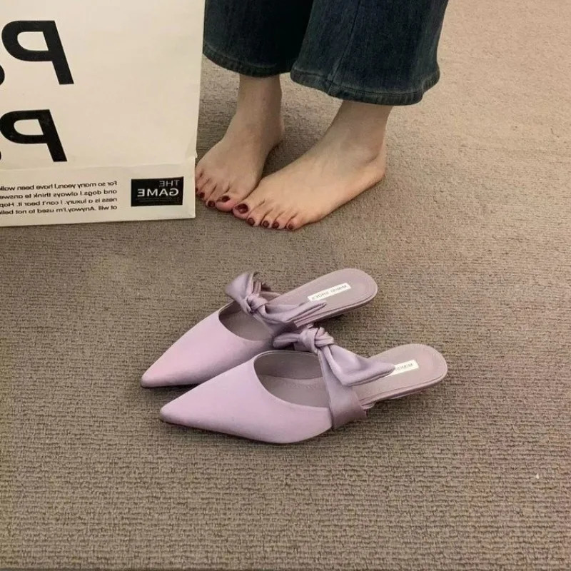Satin Bowknot Pointed Toe Half Slippers Women Summer French Elegan Mules Slip on Low Heel Closed Toe Slippers Zapatos De Mujer 260303
